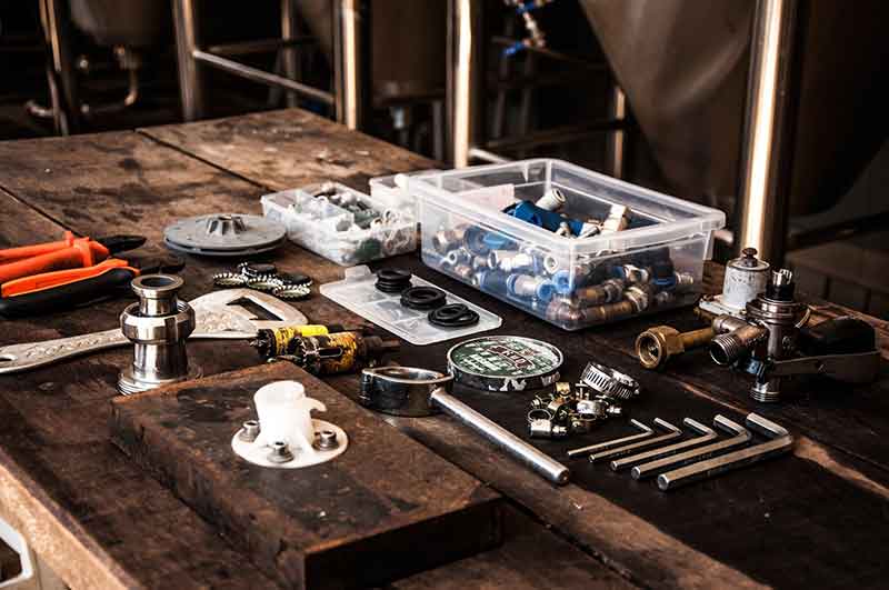dcbc2fd9983b357111ba4af245c92203_technology-workshop-equipment-machine-art-electronics-607232-pxhere.com.jpg